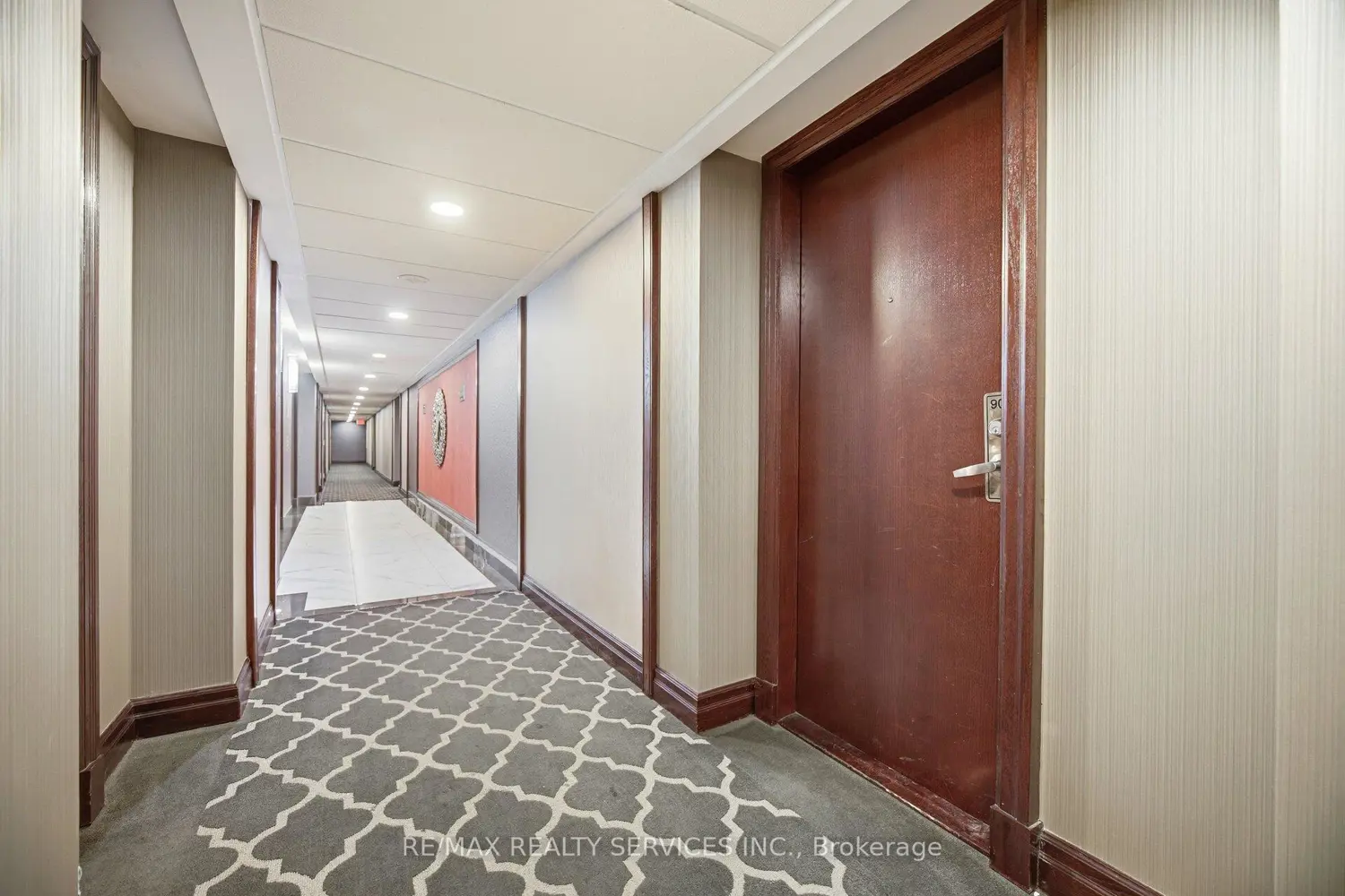 Additional image 2 of 335 Rathburn Road 909