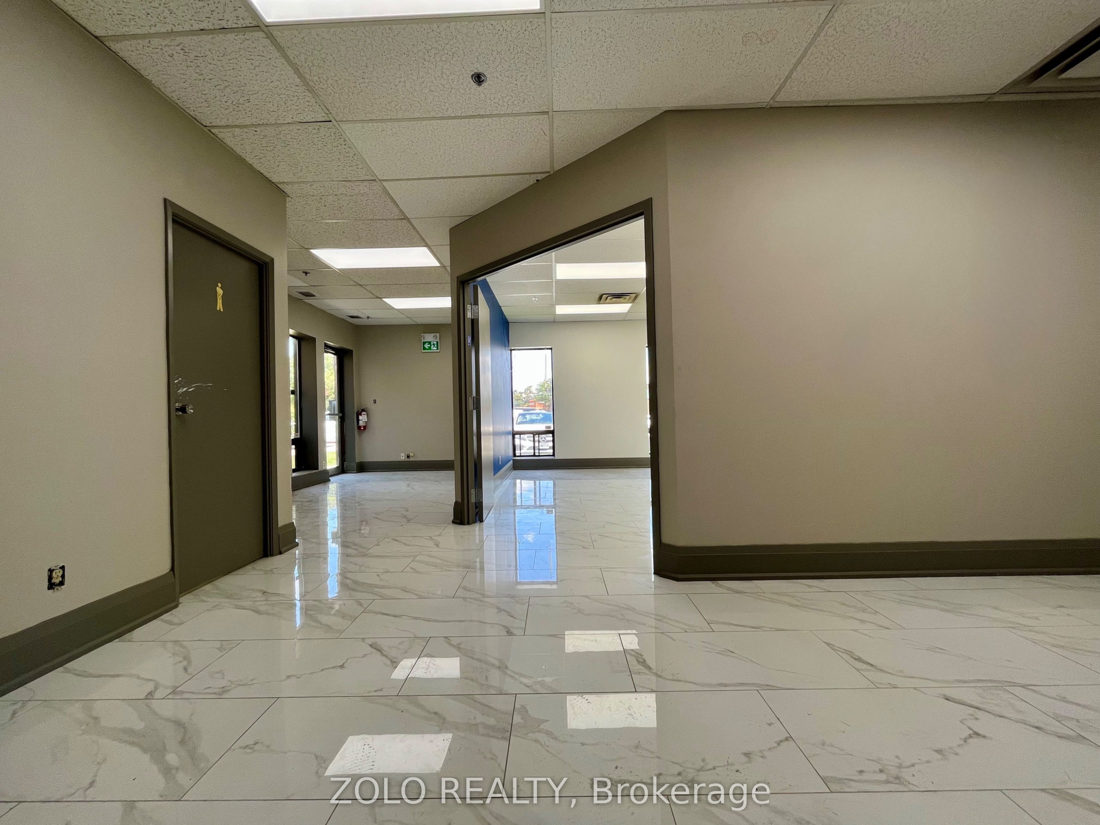 Additional image 6 of 33-1200 Aerowood Drive, Mississauga, ON, L4W 2S7