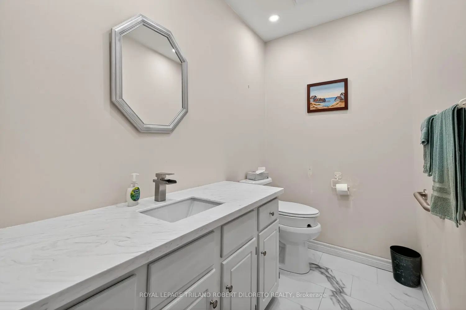 Additional image 14 of 6186 Egremont Drive