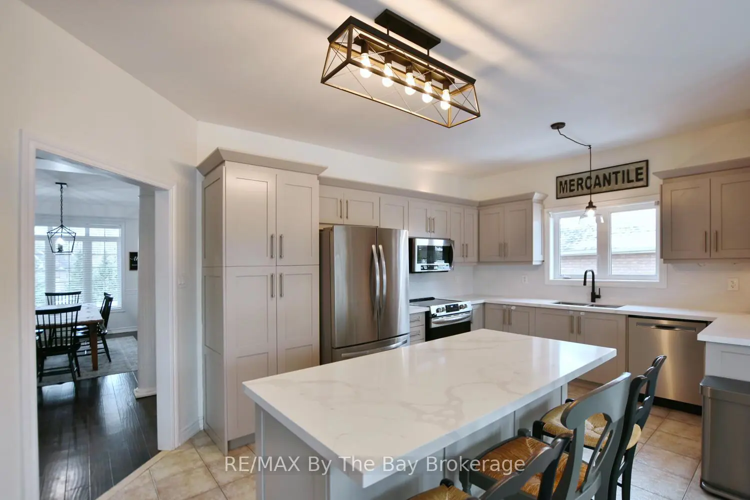 17 Basswood Drive photo 2