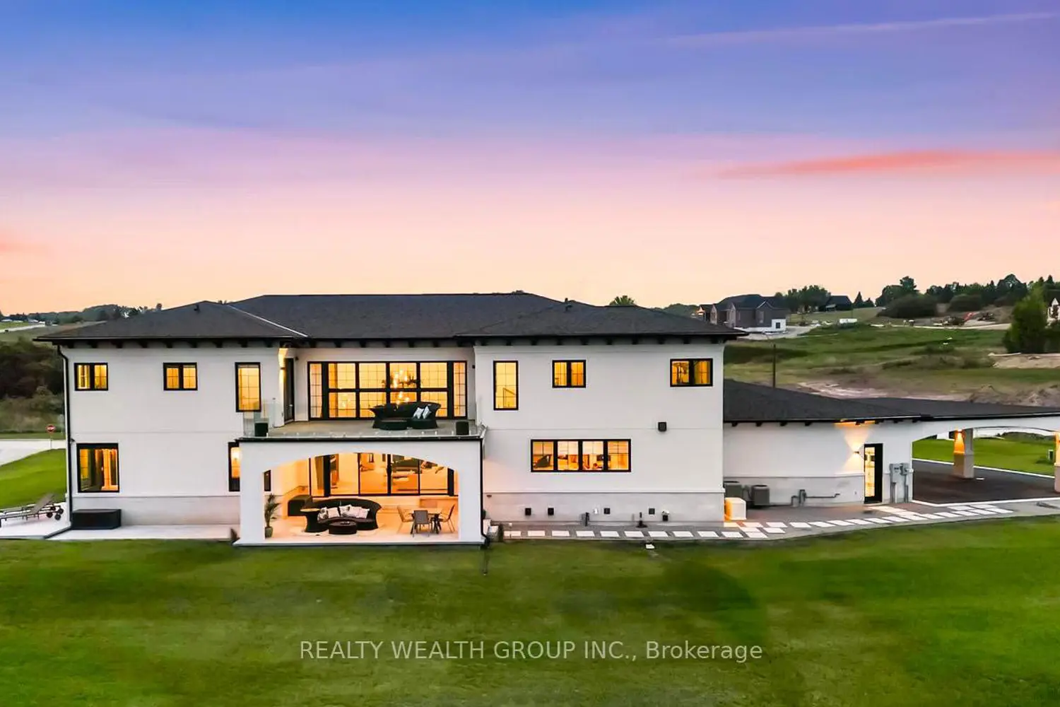 Additional image 2 of 105 Franklin Crescent