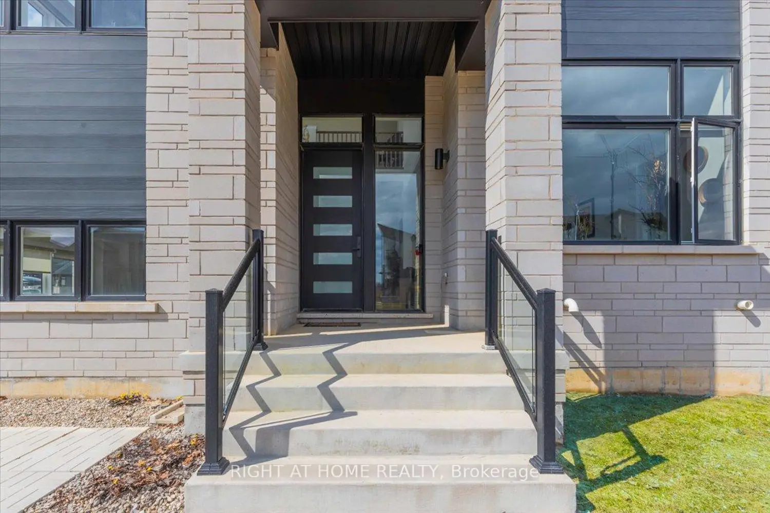 Additional image 2 of 120 Stoneleigh Drive