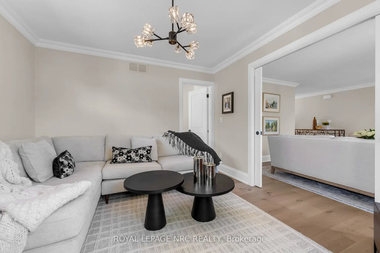 Additional image 5 of 611 Victoria Street