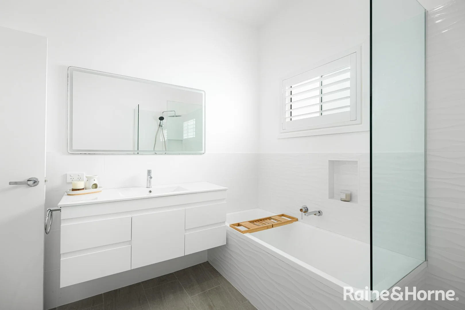 Additional image 10 of 68 & 68a Holdom Road, Karuah NSW 2324