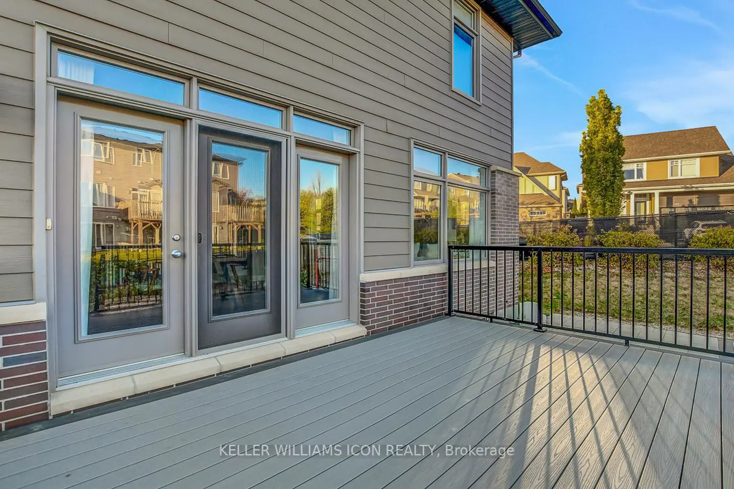 Additional image 17 of 611 Gabriola Way