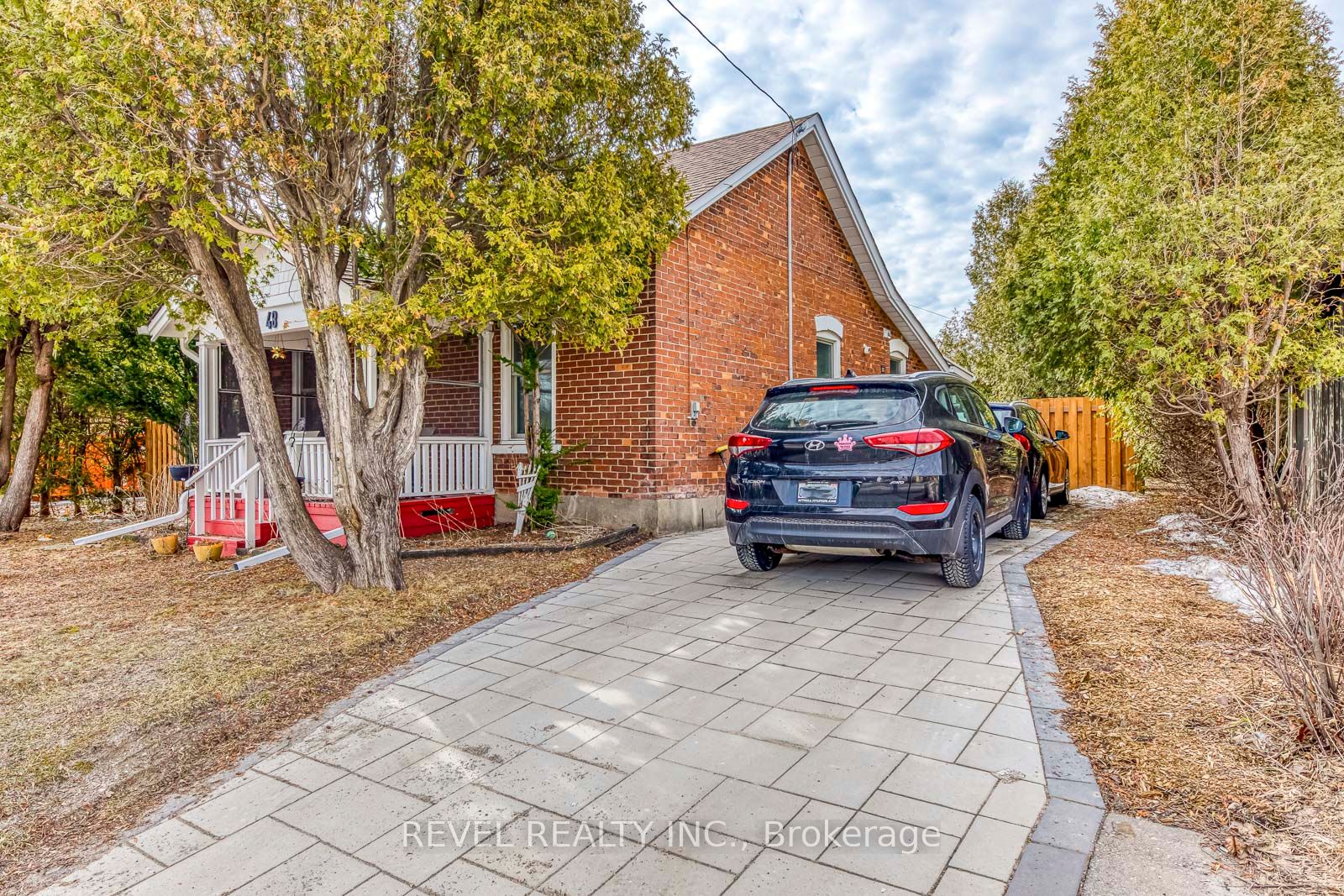 Additional image 2 of 48 Young Street, Halton Hills, ON, L7J 2G7