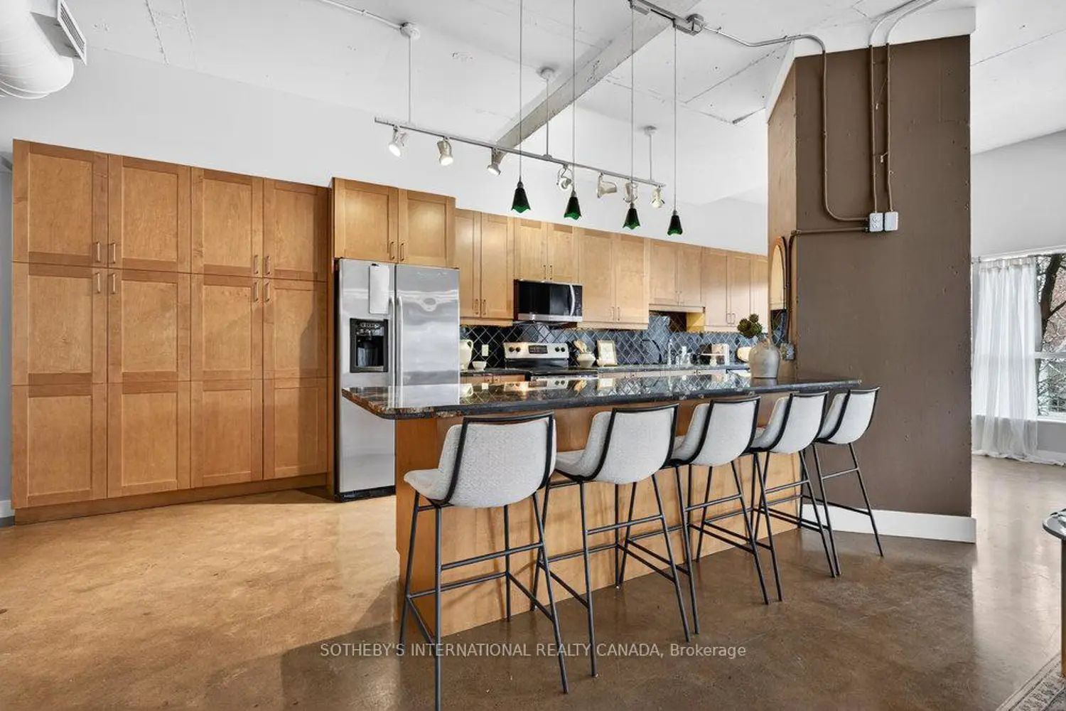 Additional image 9 of 66 Bay Street 305