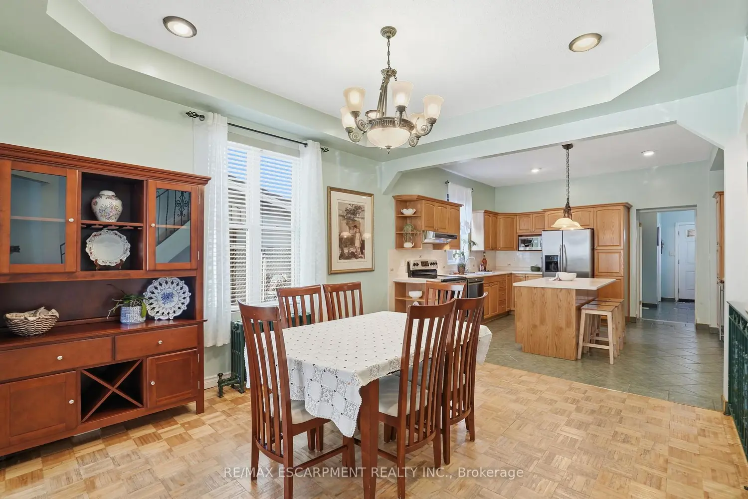 Additional image 7 of 81 Simcoe Street