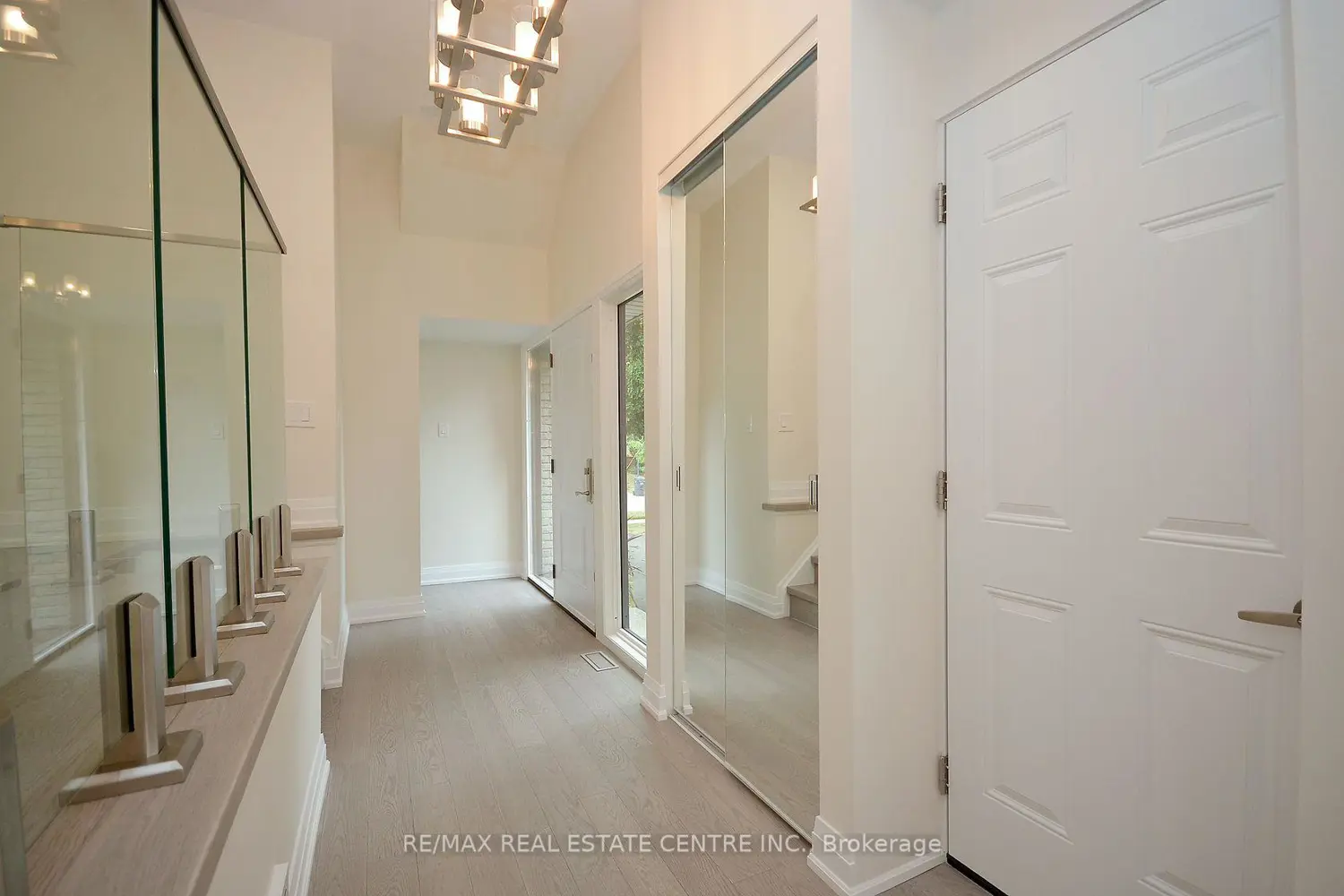 Additional image 4 of 2912 Arvida Circle