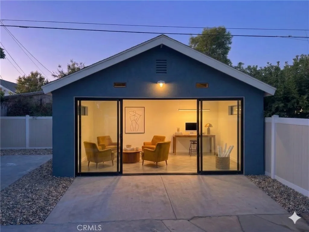 Additional image 16 of 2249 W 30th Street, Los Angeles, CA 90018