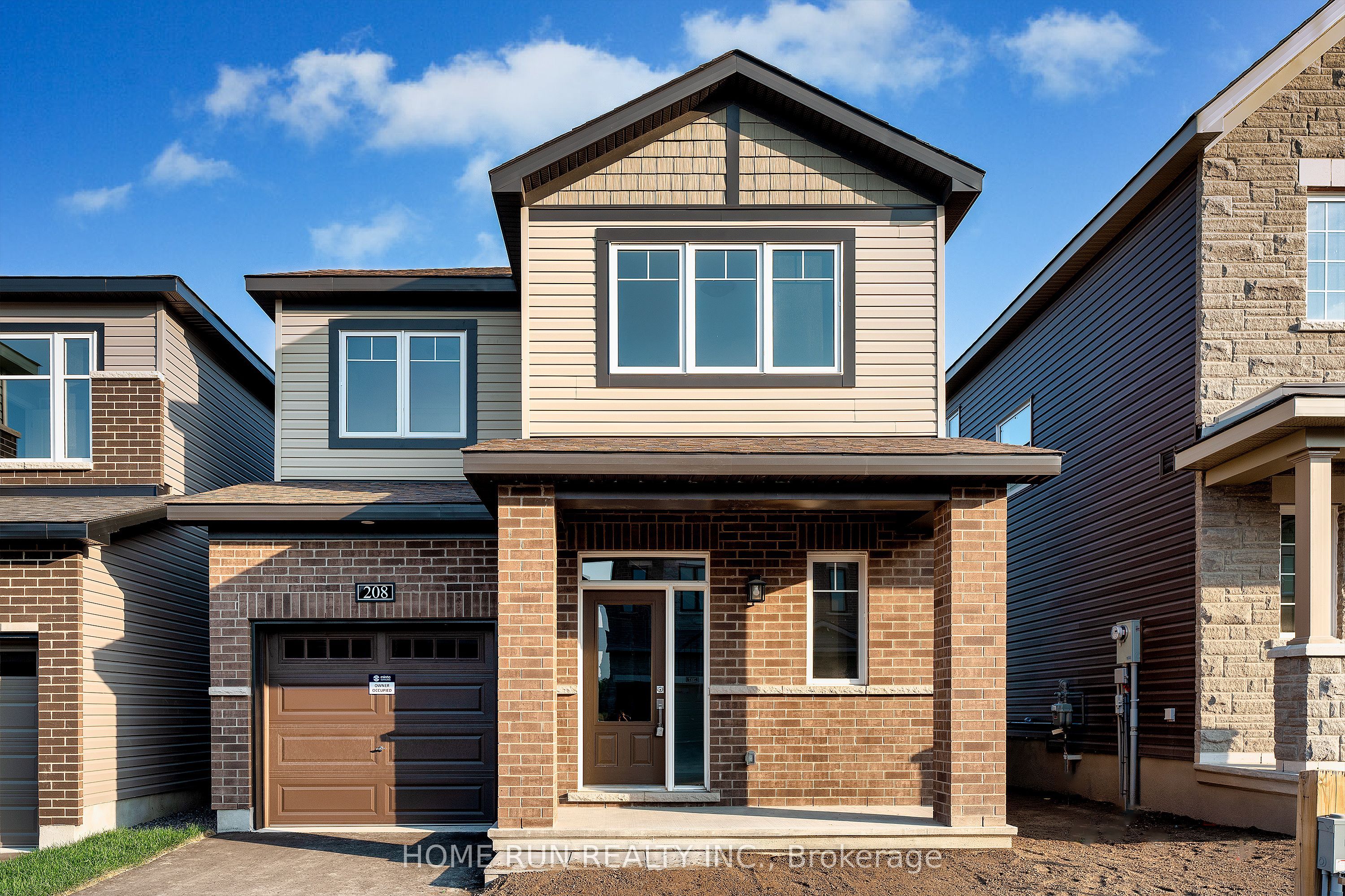 208 Elsie Macgill Walk, Ottawa, ON, K2W 0L5