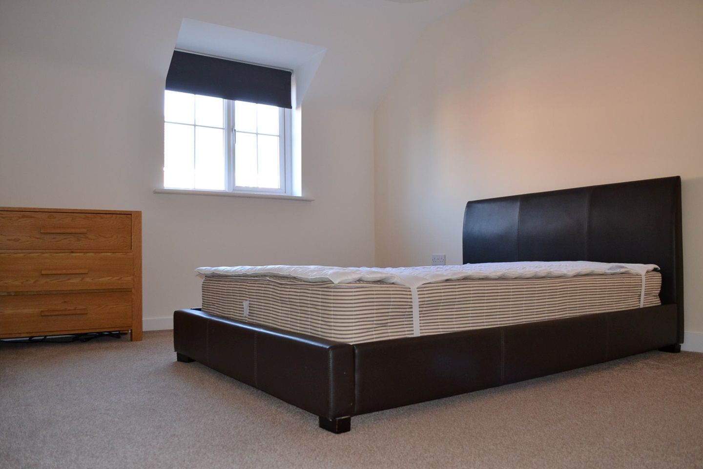 Additional image 7 of 2 Bed Flat, Waggon Road, LS10, N1 7GU