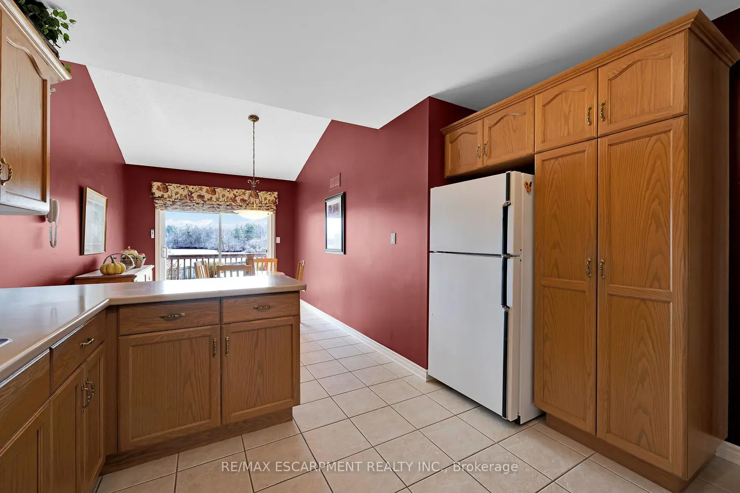 Additional image 6 of 1439 Niagara Stone Road 18