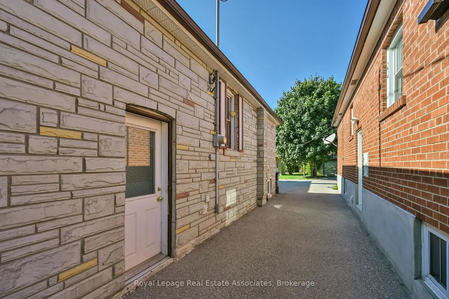 Additional image 16 of 20 East Drive