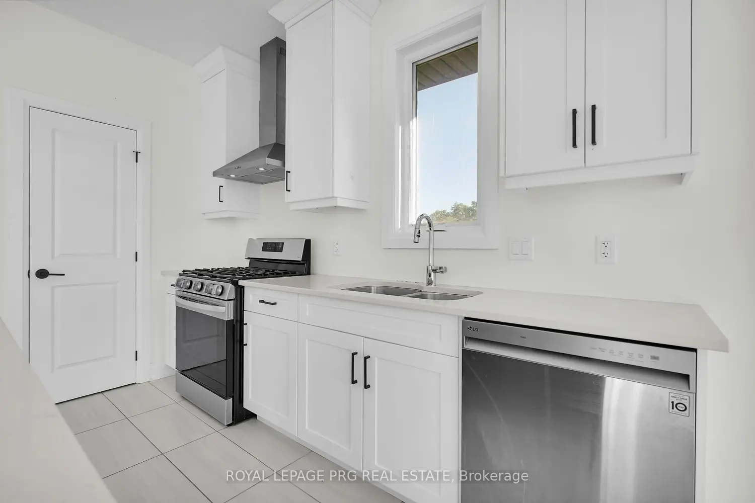 Additional image 4 of 649 Tull Street