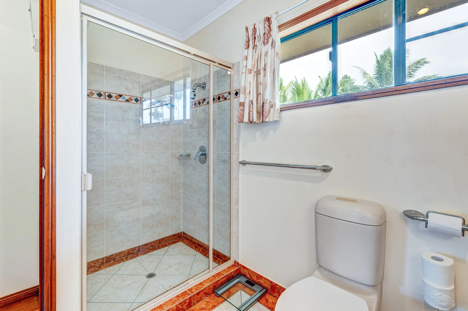 Additional image 19 of 30 Wall St, South Mission Beach QLD 4852