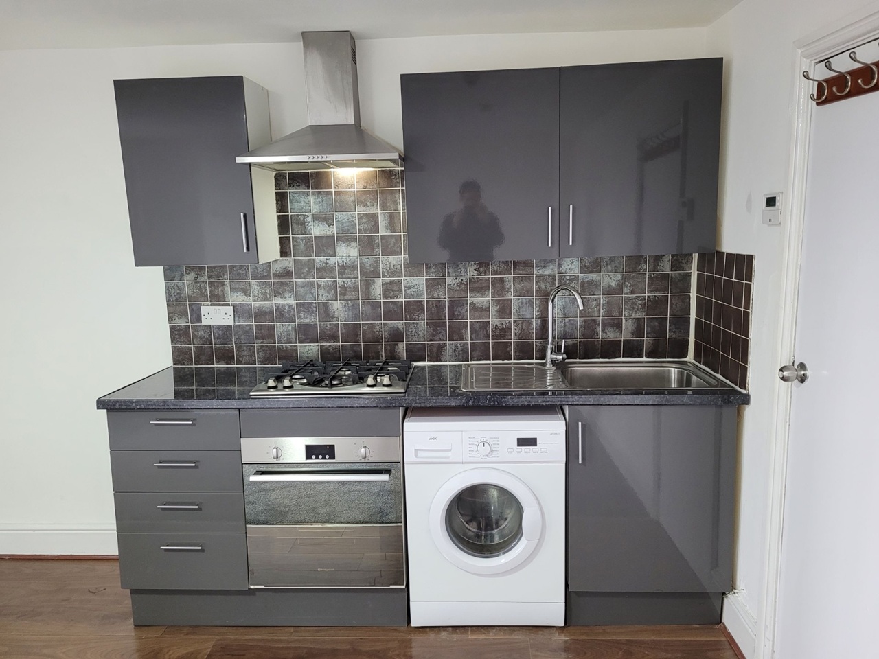 Additional image 2 of Studio Flat, Crayfield Road, M19, N1 7GU