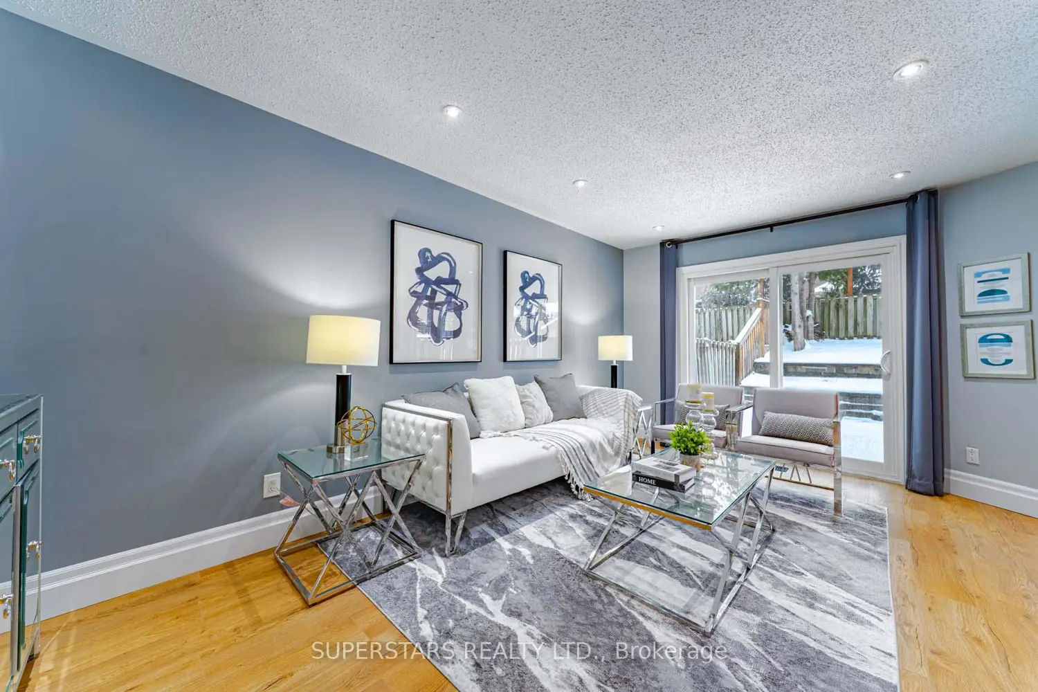 Additional image 3 of 17 Old Wellington Street