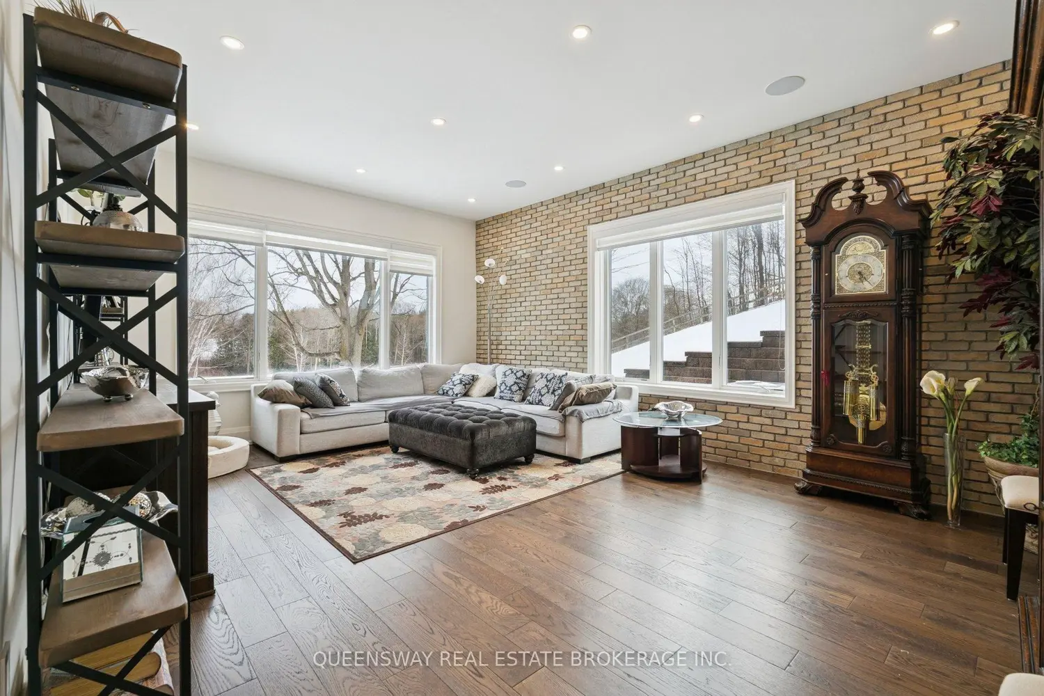 Additional image 14 of 8388 Fifth Side Road