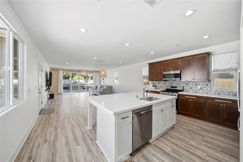 Additional image 4 of 3898 Hayfield Loop, San Luis Obispo, CA 93401