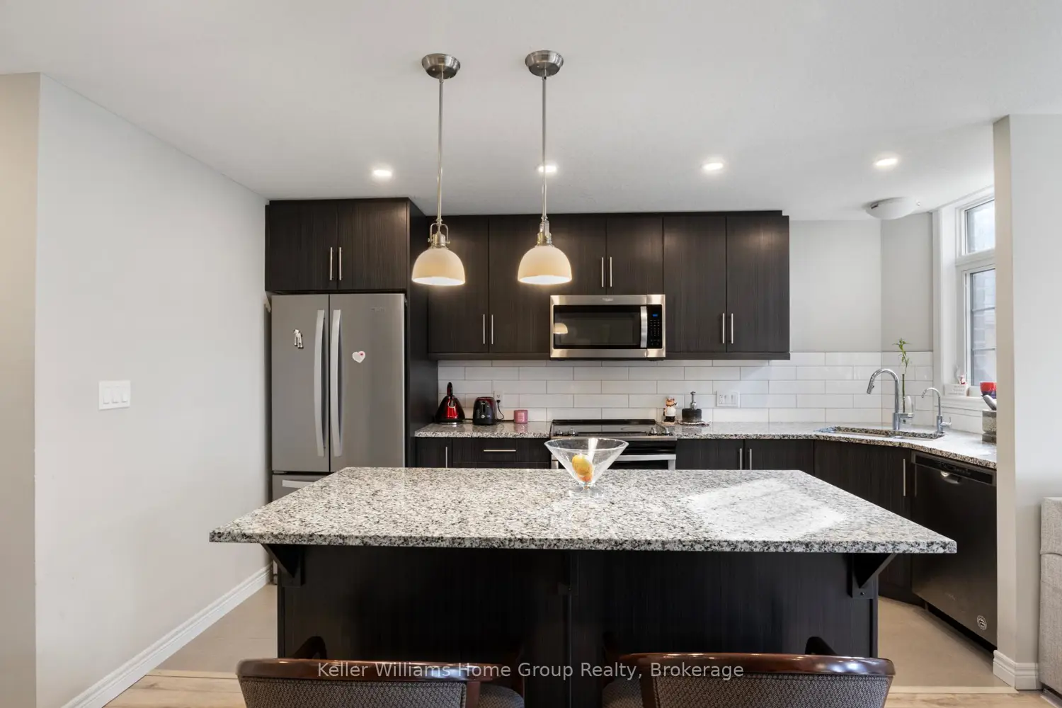 Additional image 8 of 333 Gosling Gardens 314