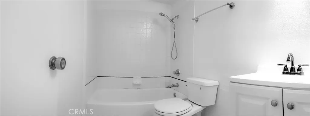 Additional image 89 of 25391 Pine Creek Lane, Wilmington, CA 90744