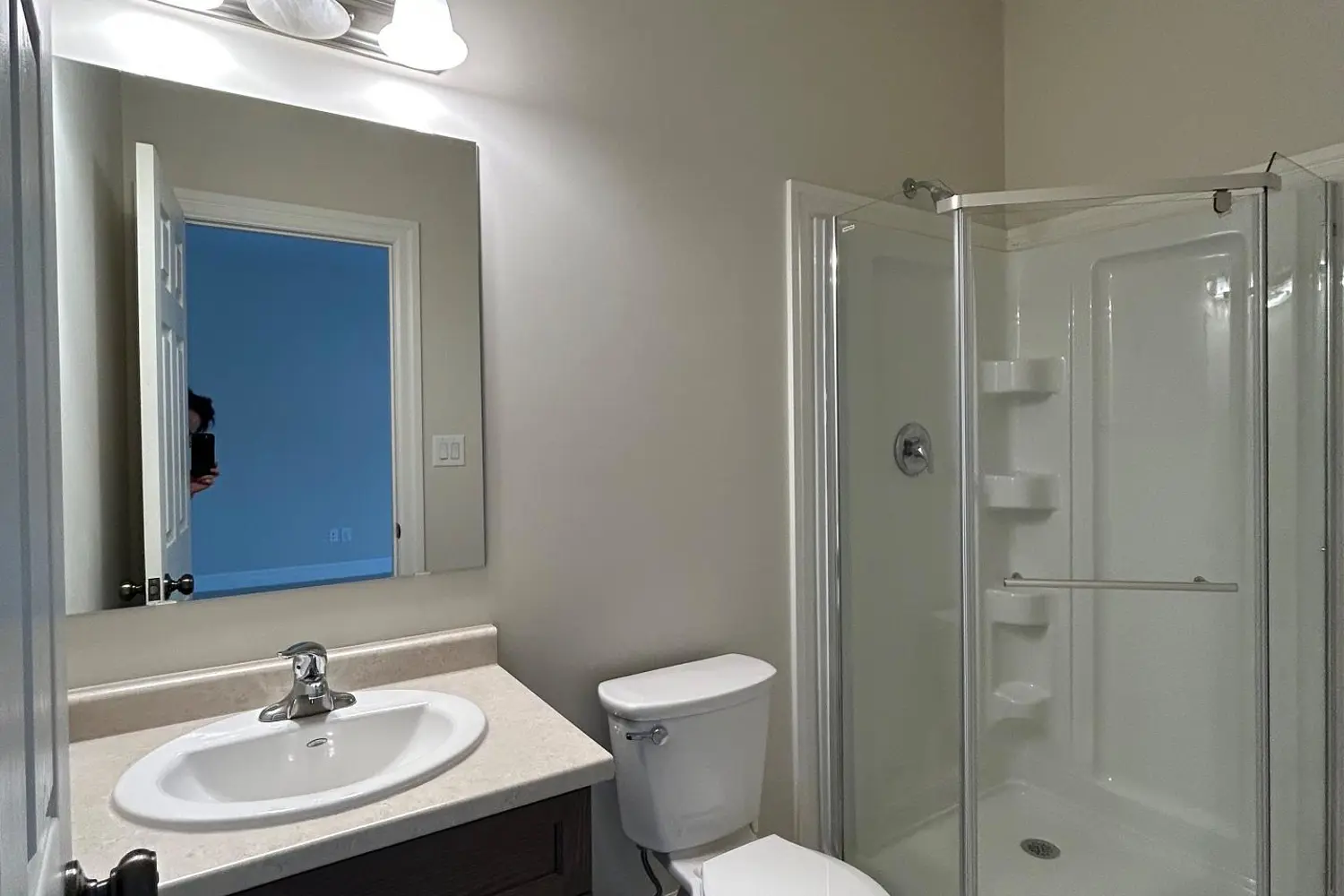 Additional image 13 of 201 Spring Garden Drive