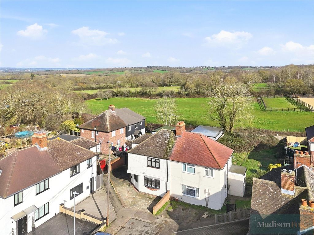 Additional image 31 of 3 bed semi-detached house for saleGravel Close, Chigwell, Essex IG7