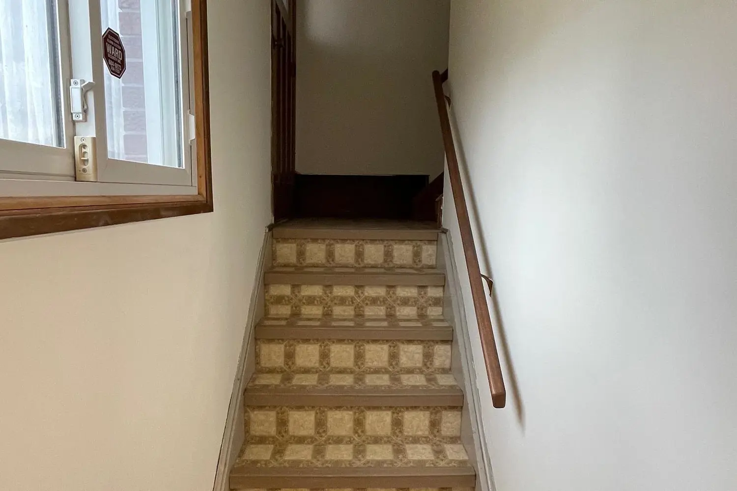 Additional image 4 of 6826 Stokes Street