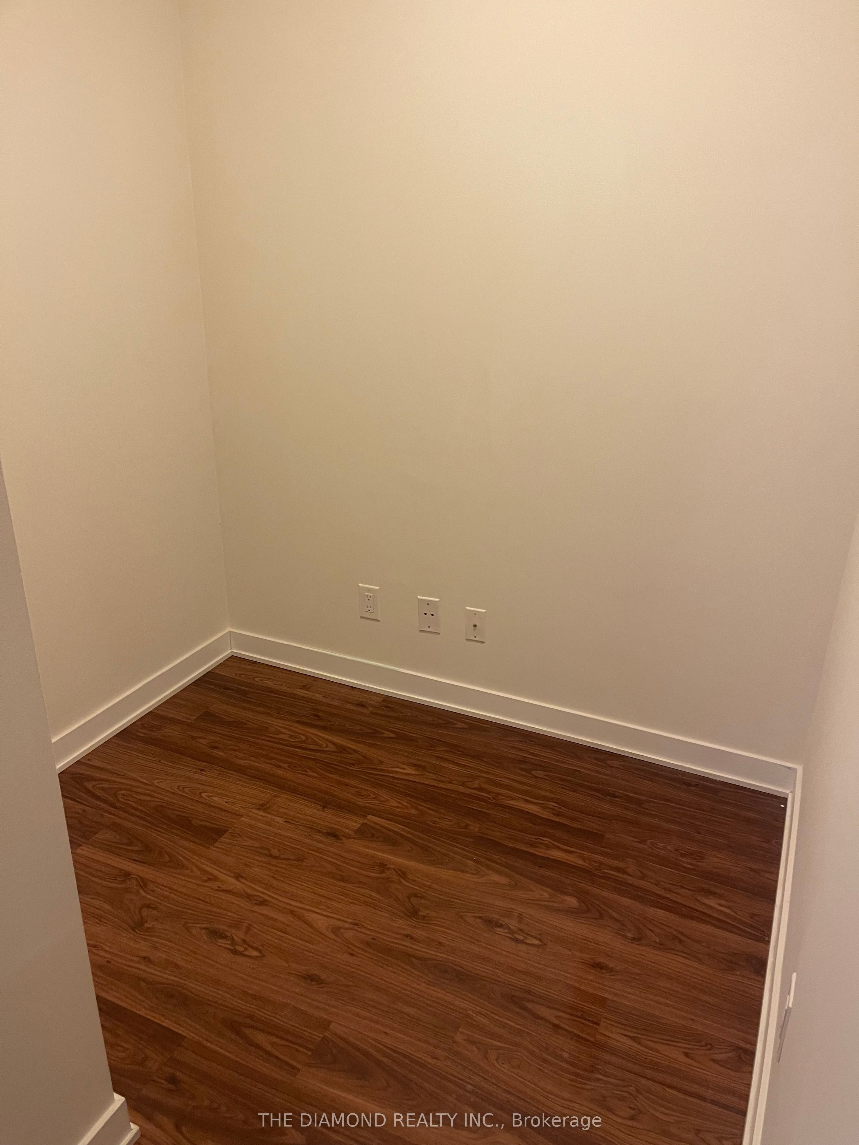 Additional image 4 of 808-260 Sackville Street, Toronto, ON, M5A 0B3
