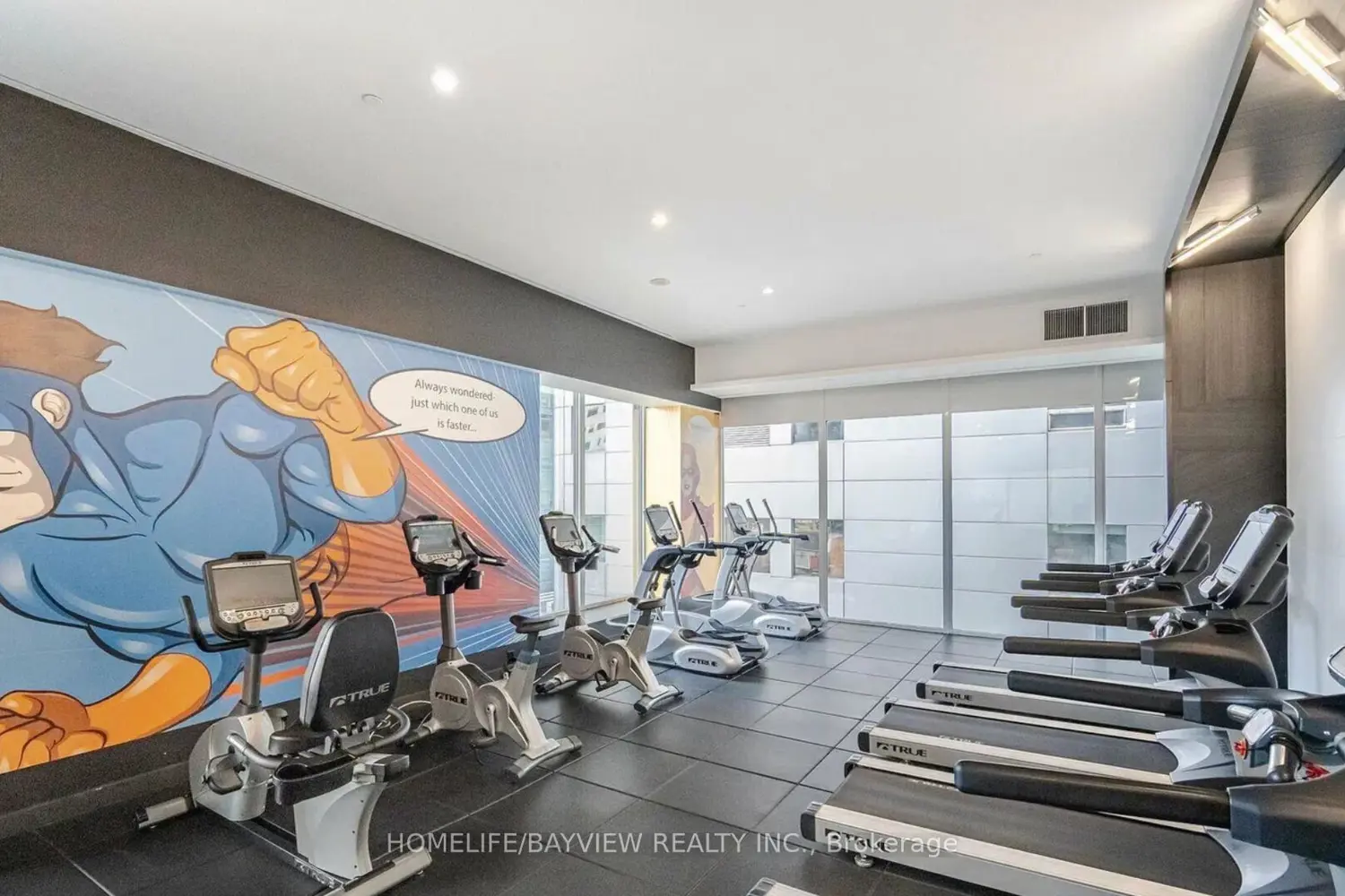 Additional image 7 of 125 Peter Street 906