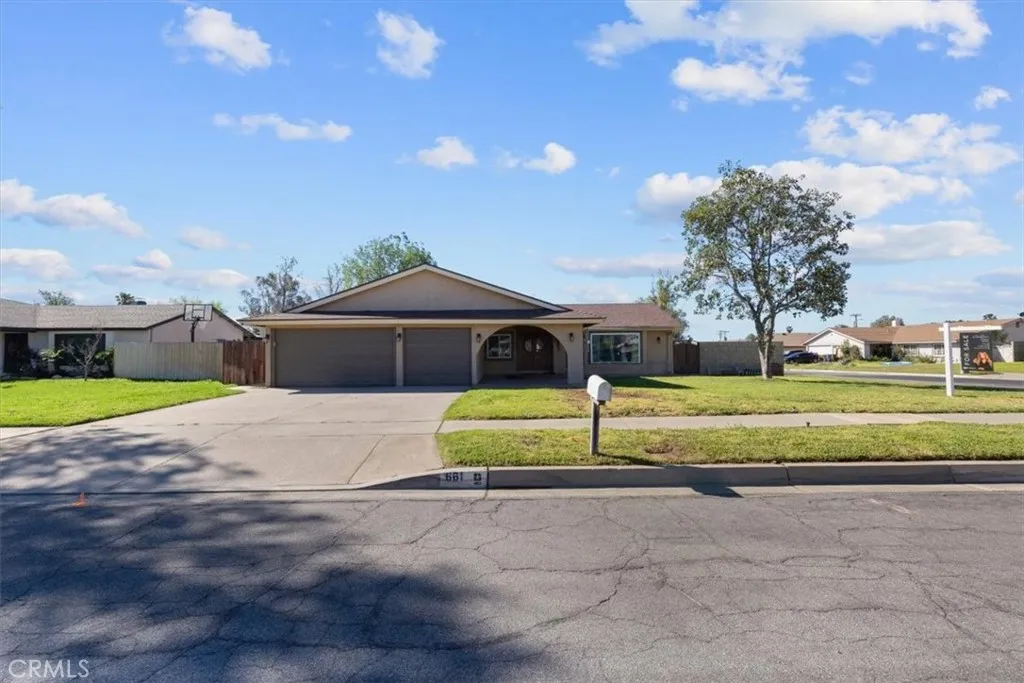 Additional image 88 of 661 Woodhill St, Rialto, CA 92376