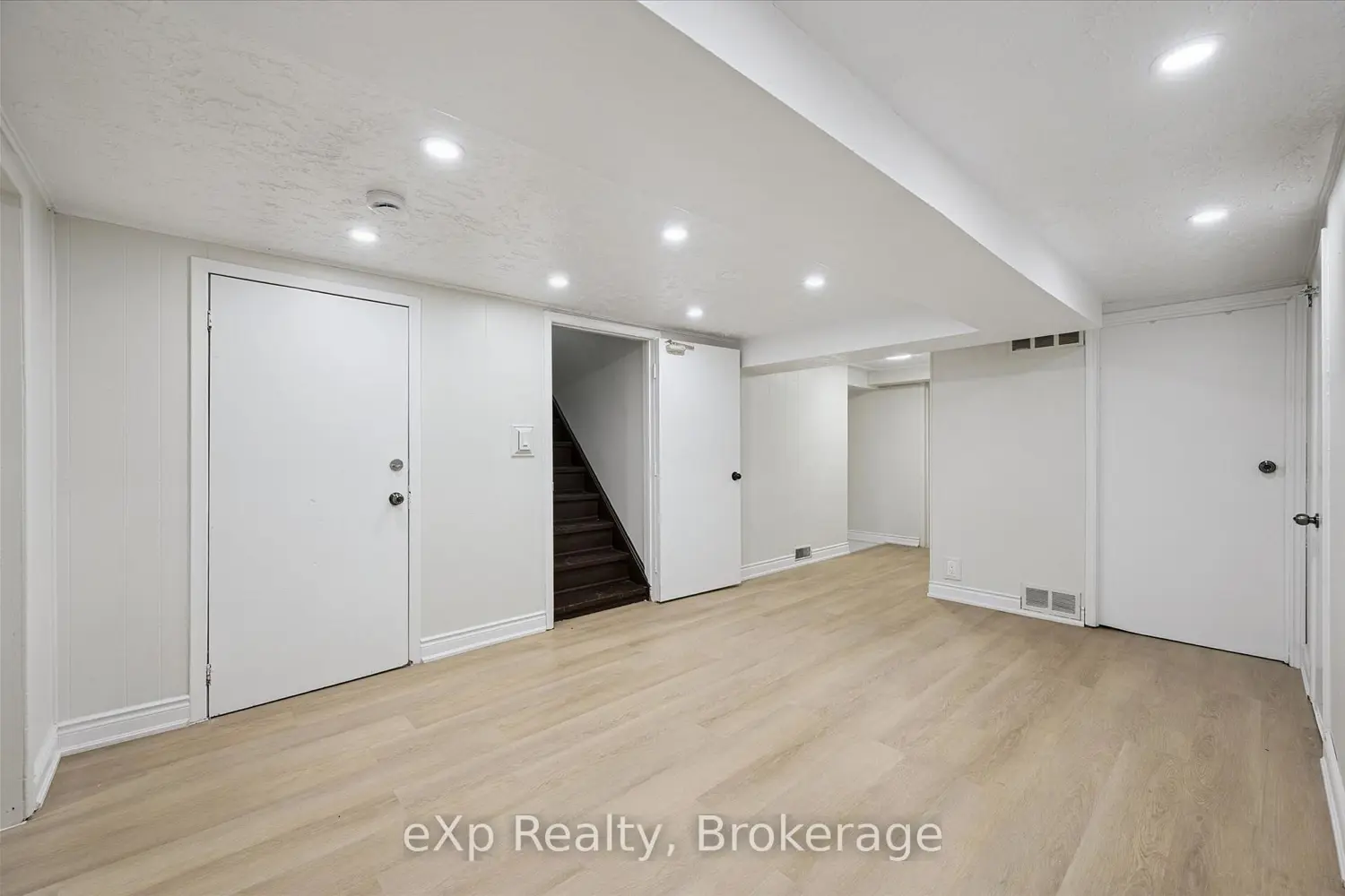 Additional image 12 of 53 Nicklin Crescent