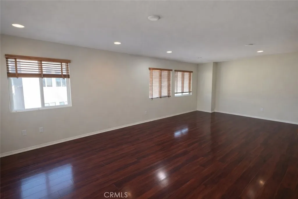 Additional image 35 of 43704 47th Street W, Lancaster, CA 93536