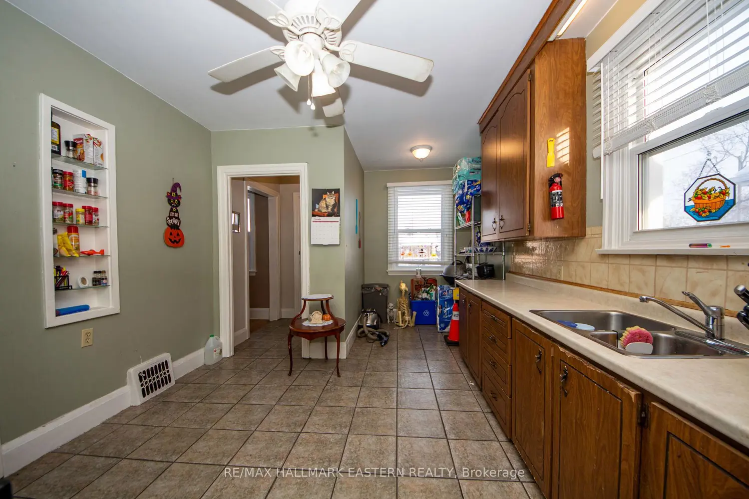 Additional image 7 of 579 Mccannan Avenue