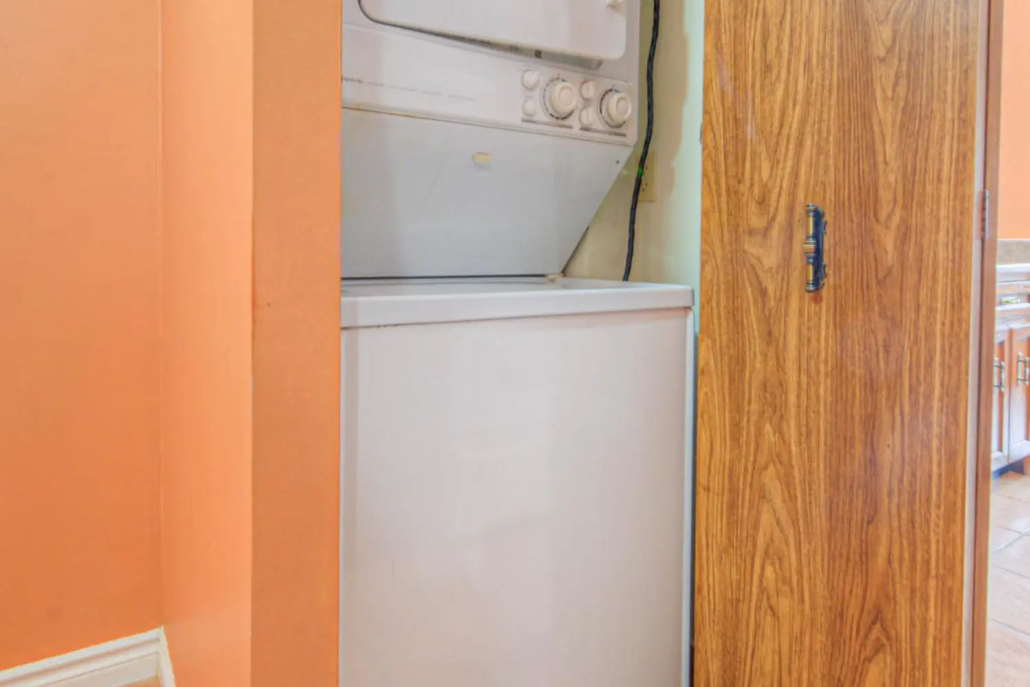 Additional image 12 of 400 Champlain Boulevard 406