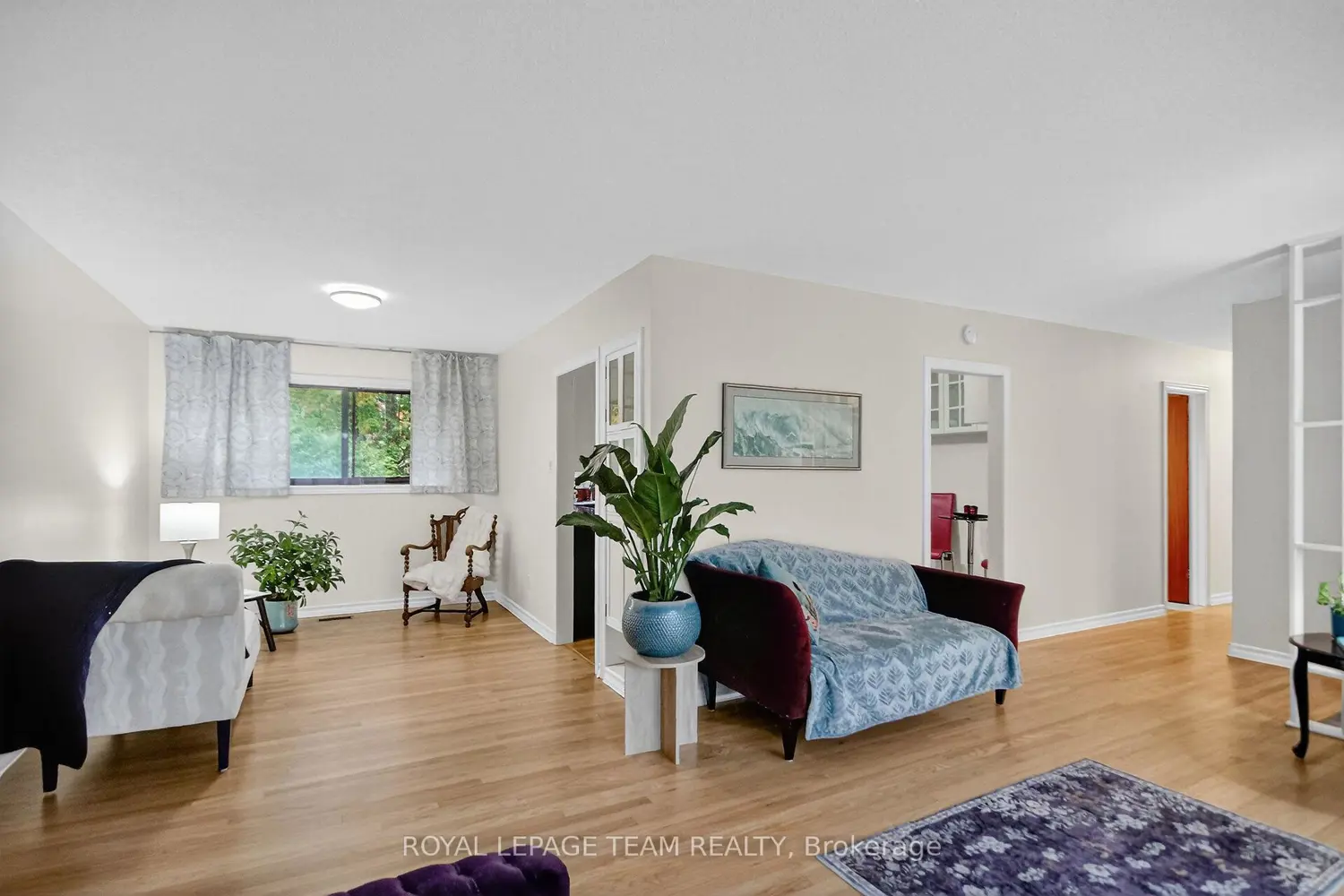 Additional image 2 of 46 Quinpool Crescent