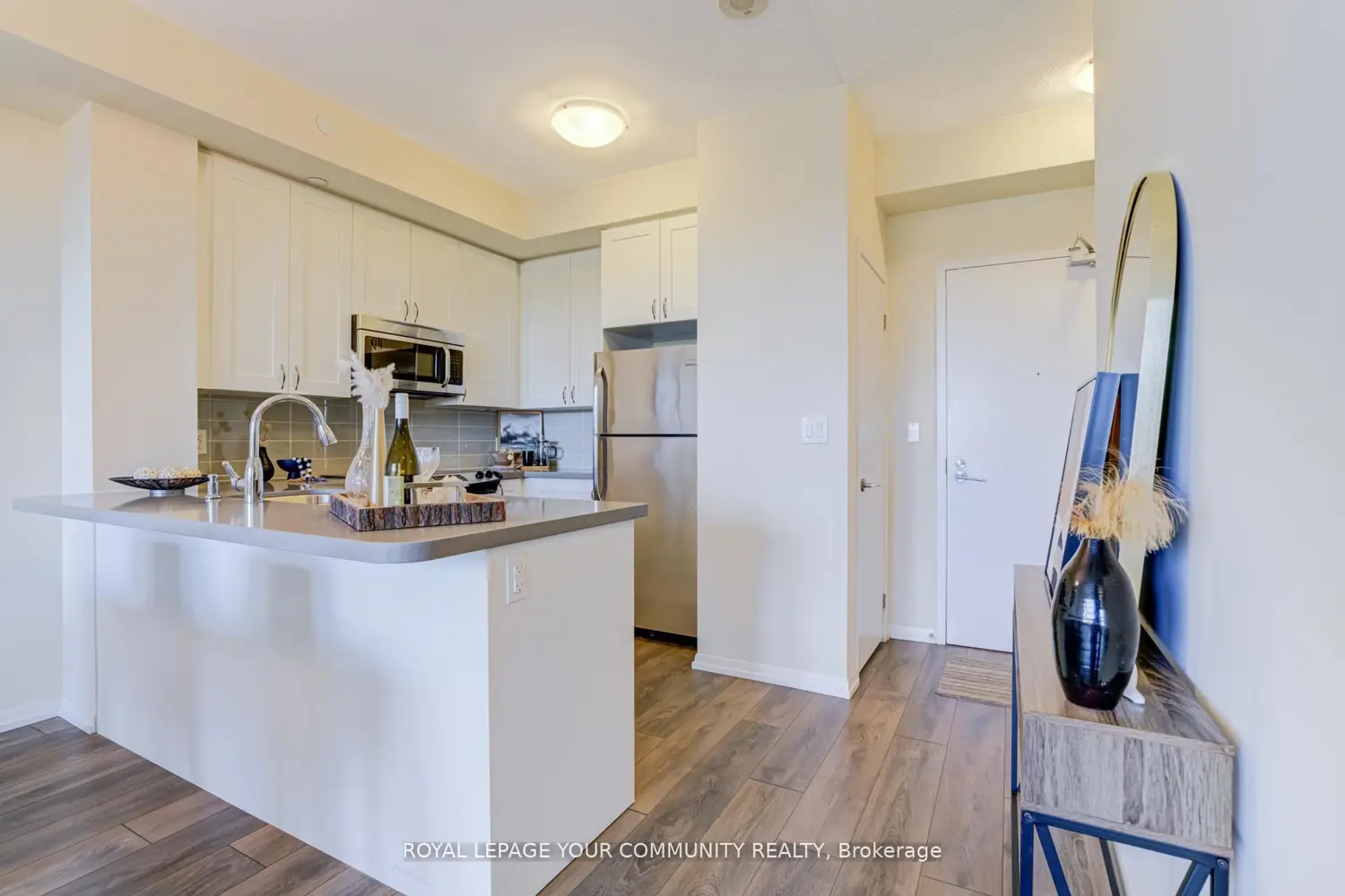 Additional image 3 of 540 Bur Oak Avenue 222