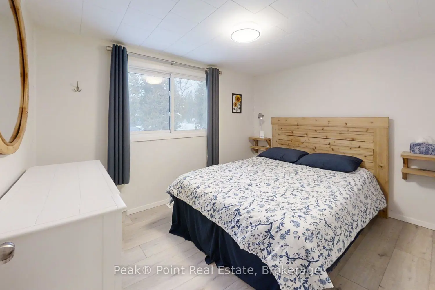 Additional image 11 of 55 Marina Avenue