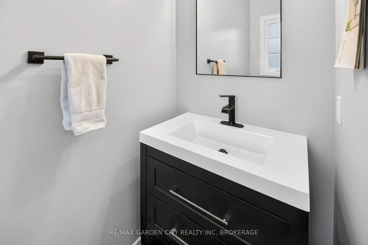 Additional image 4 of 22 Riesling Drive