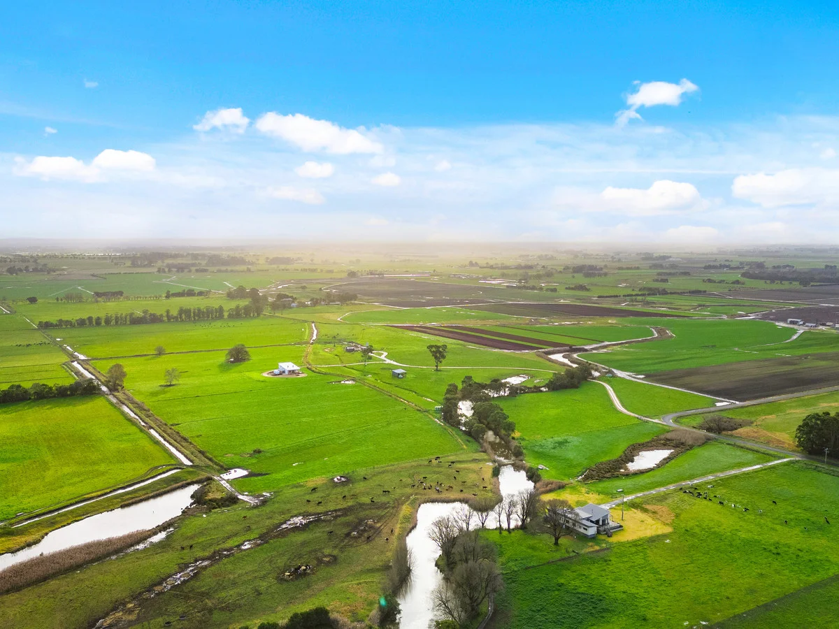 Additional image 35 of 99 Inverbroom Road, Stratford VIC 3862