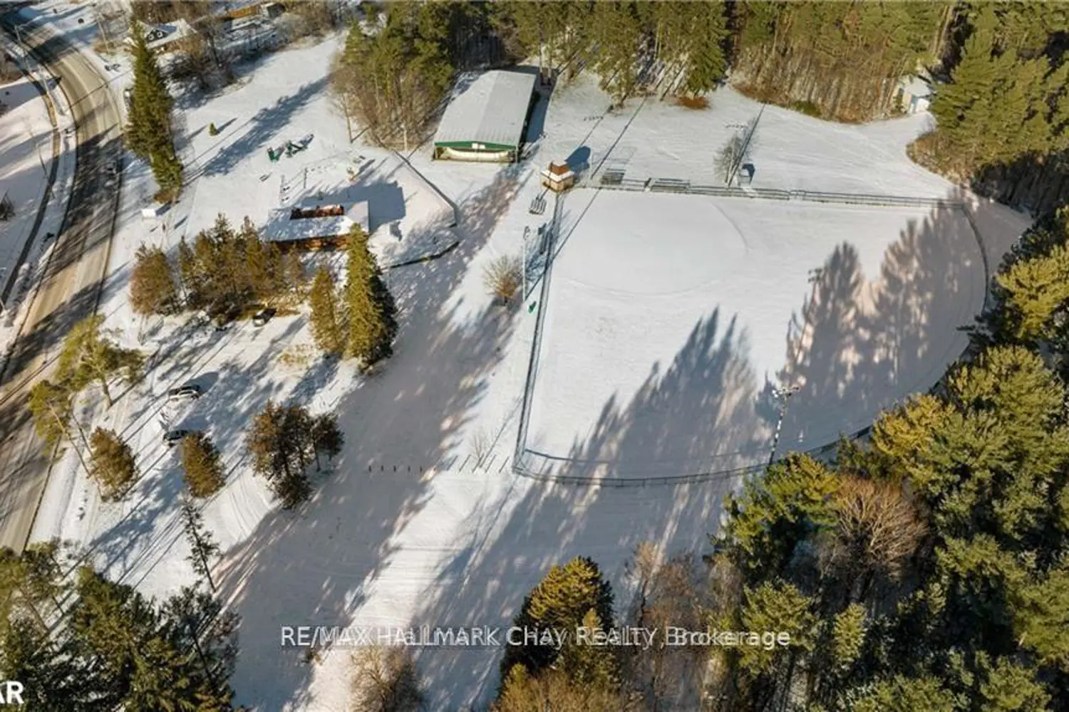 Additional image 20 of 4514 Penetanguishene Road