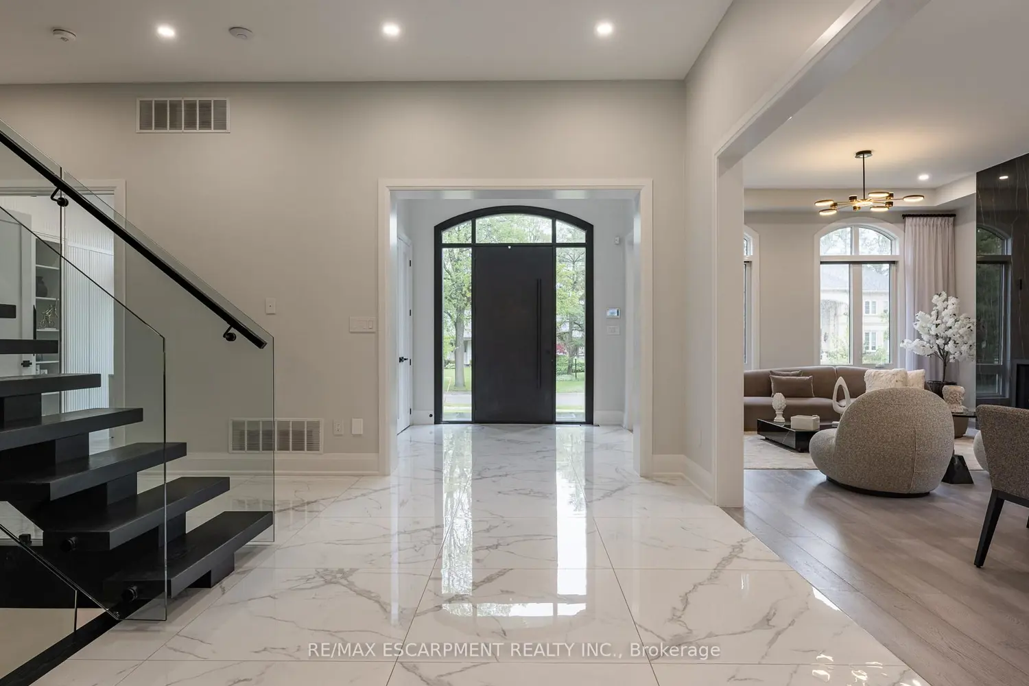 Additional image 3 of 2110 Stonehouse Crescent