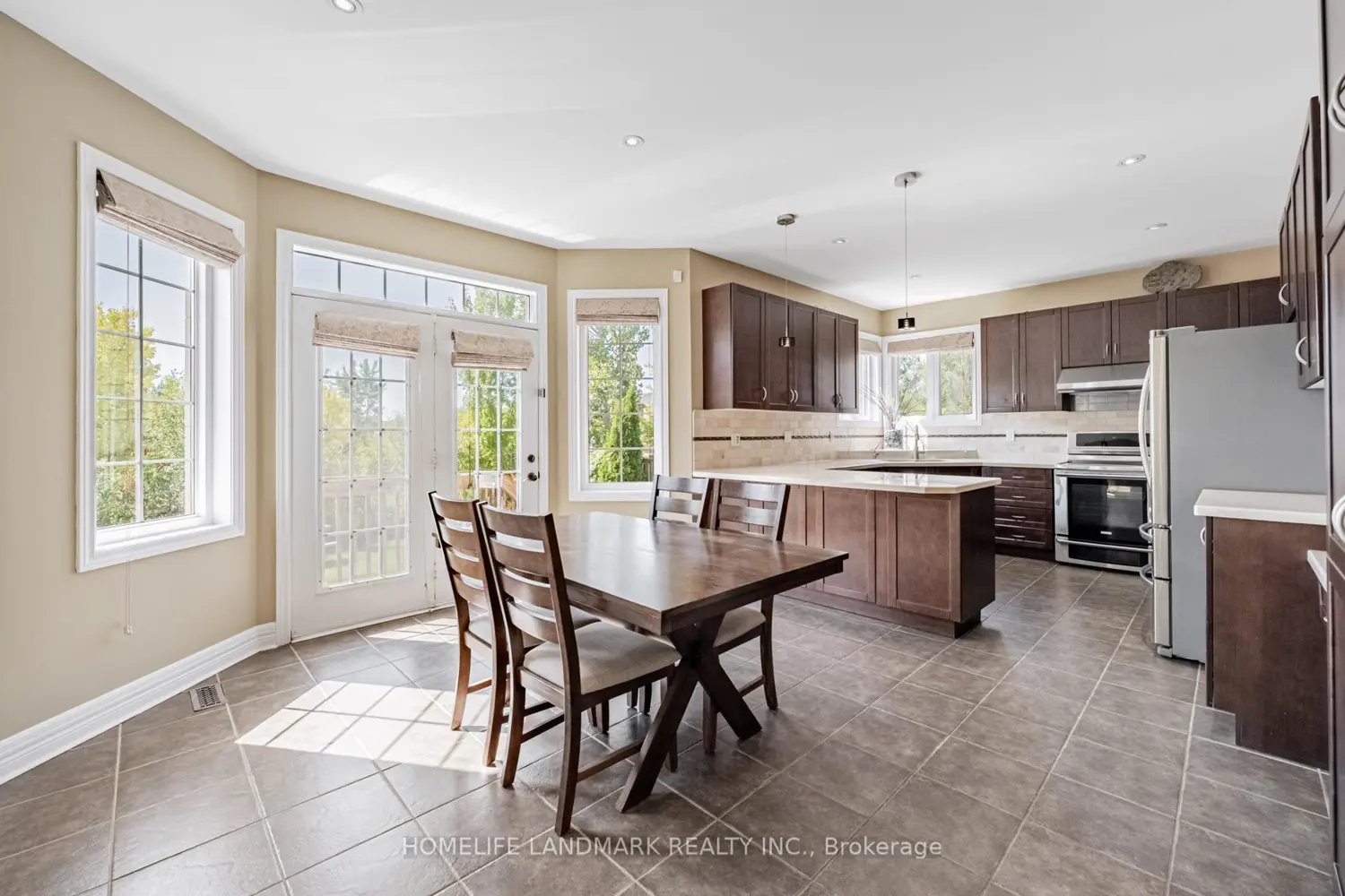 Additional image 5 of 2481 Whistling Springs Crescent