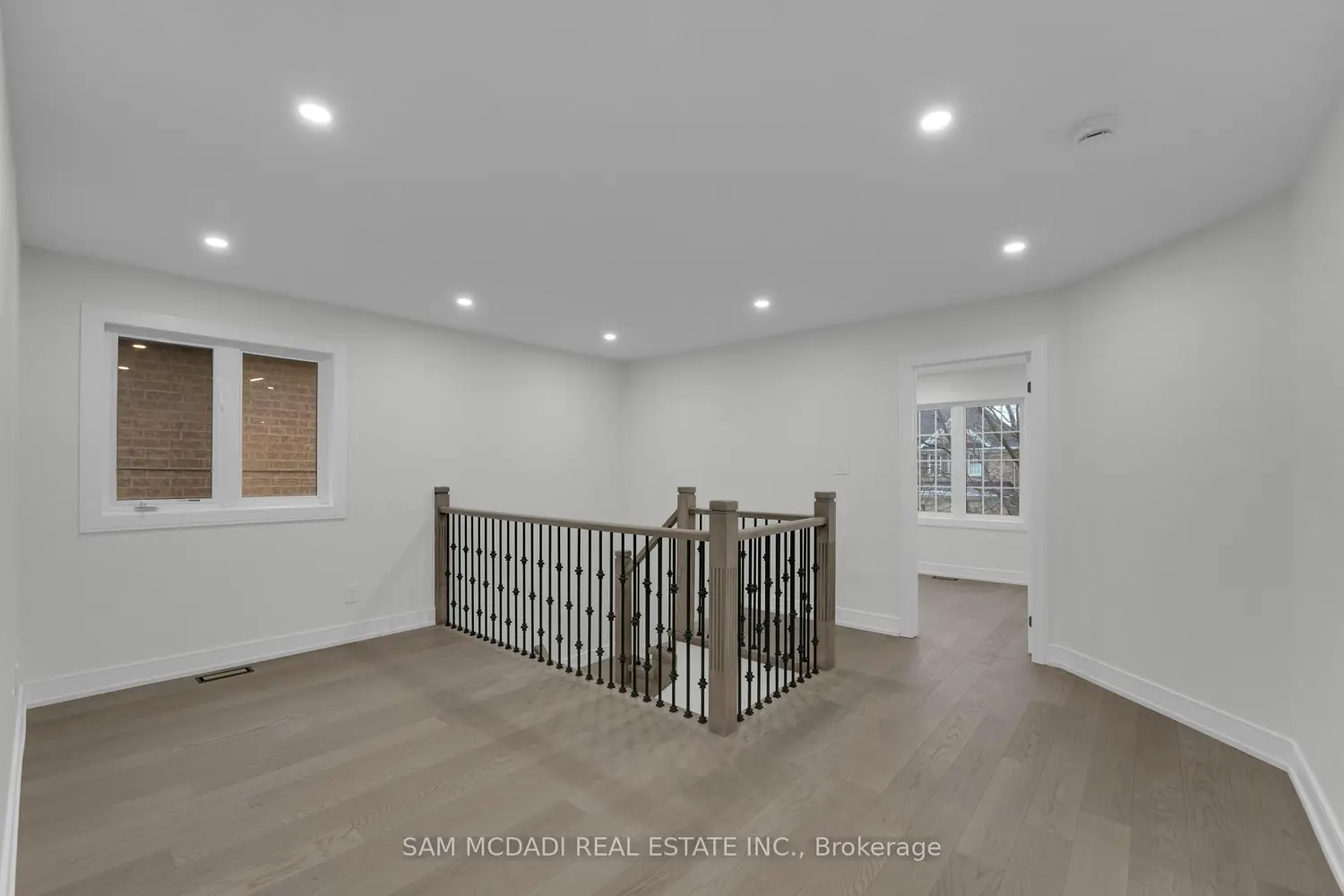 Additional image 16 of 17 Ferncastle Crescent