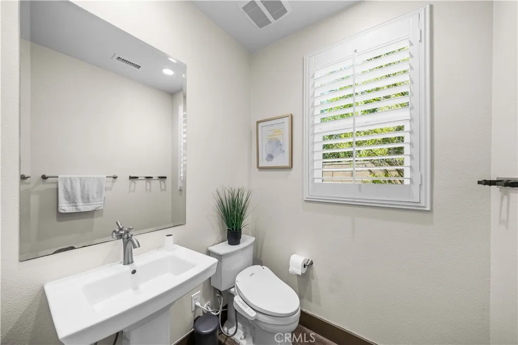 Additional image 97 of 127 Cruiser, Irvine, CA 92618