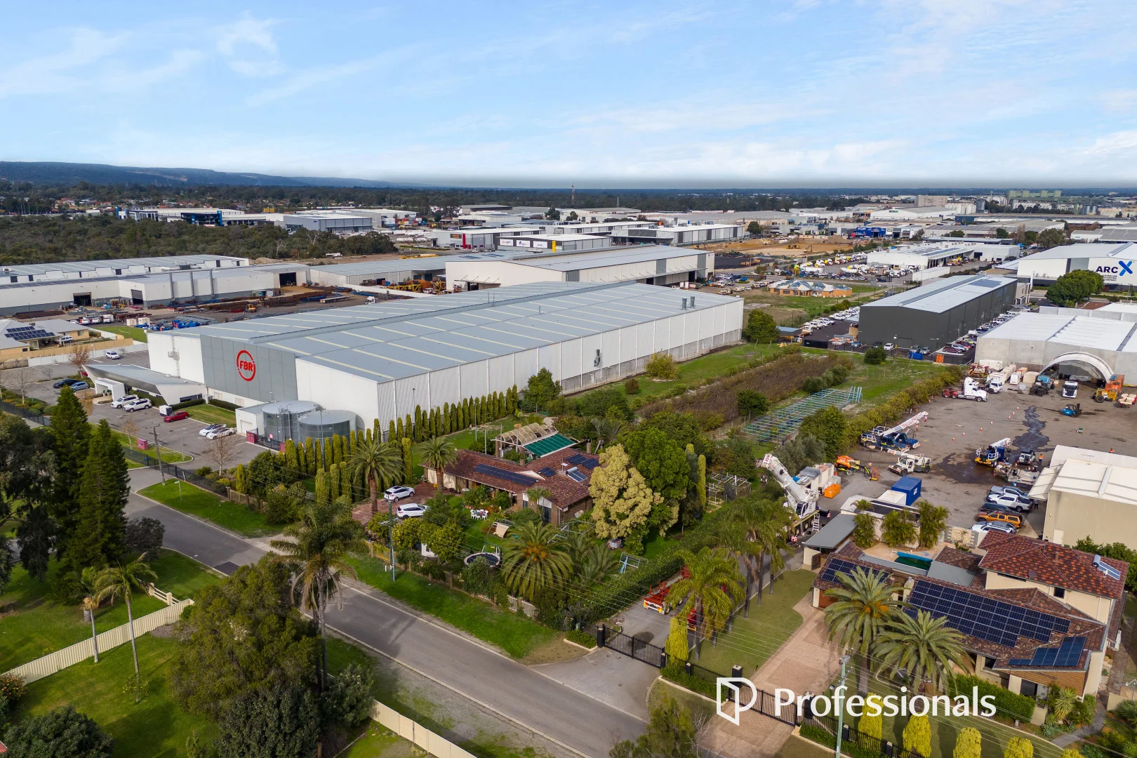 Additional image 10 of 80 Sultana Road West, High Wycombe WA 6057