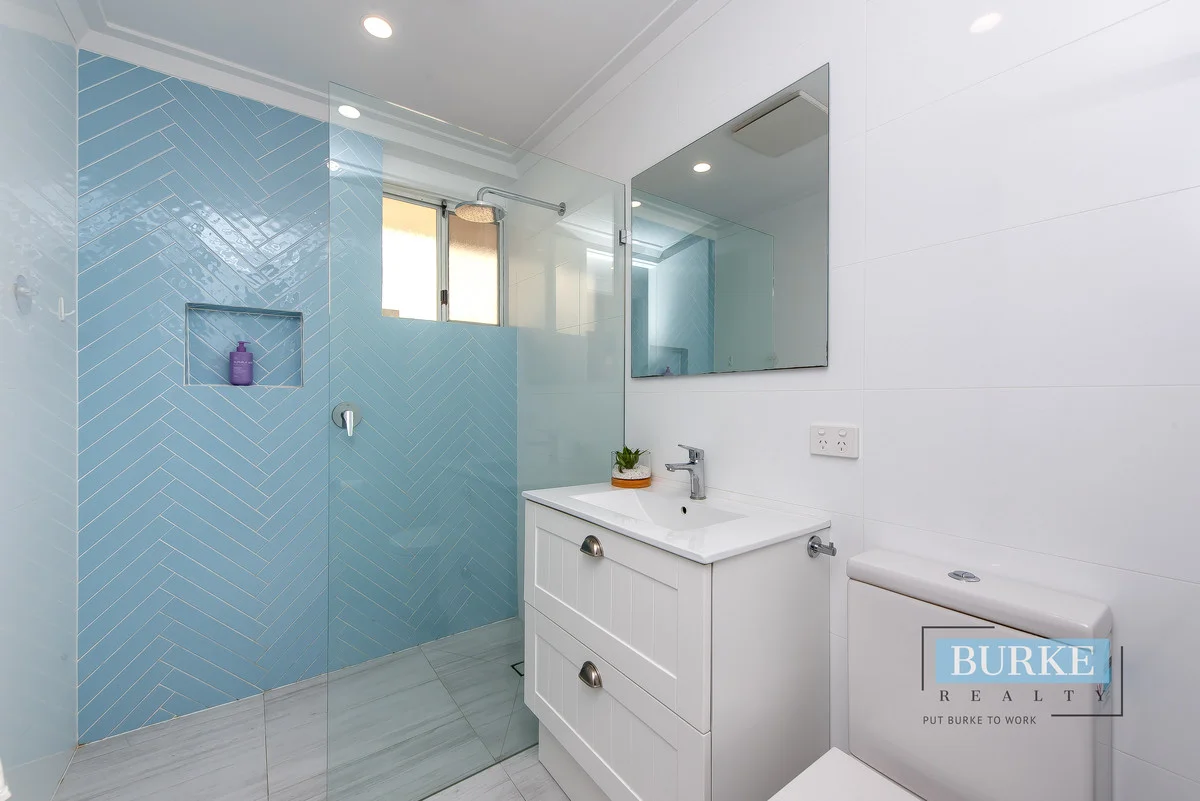 39 Fenellia Crescent, Craigie WA 6025