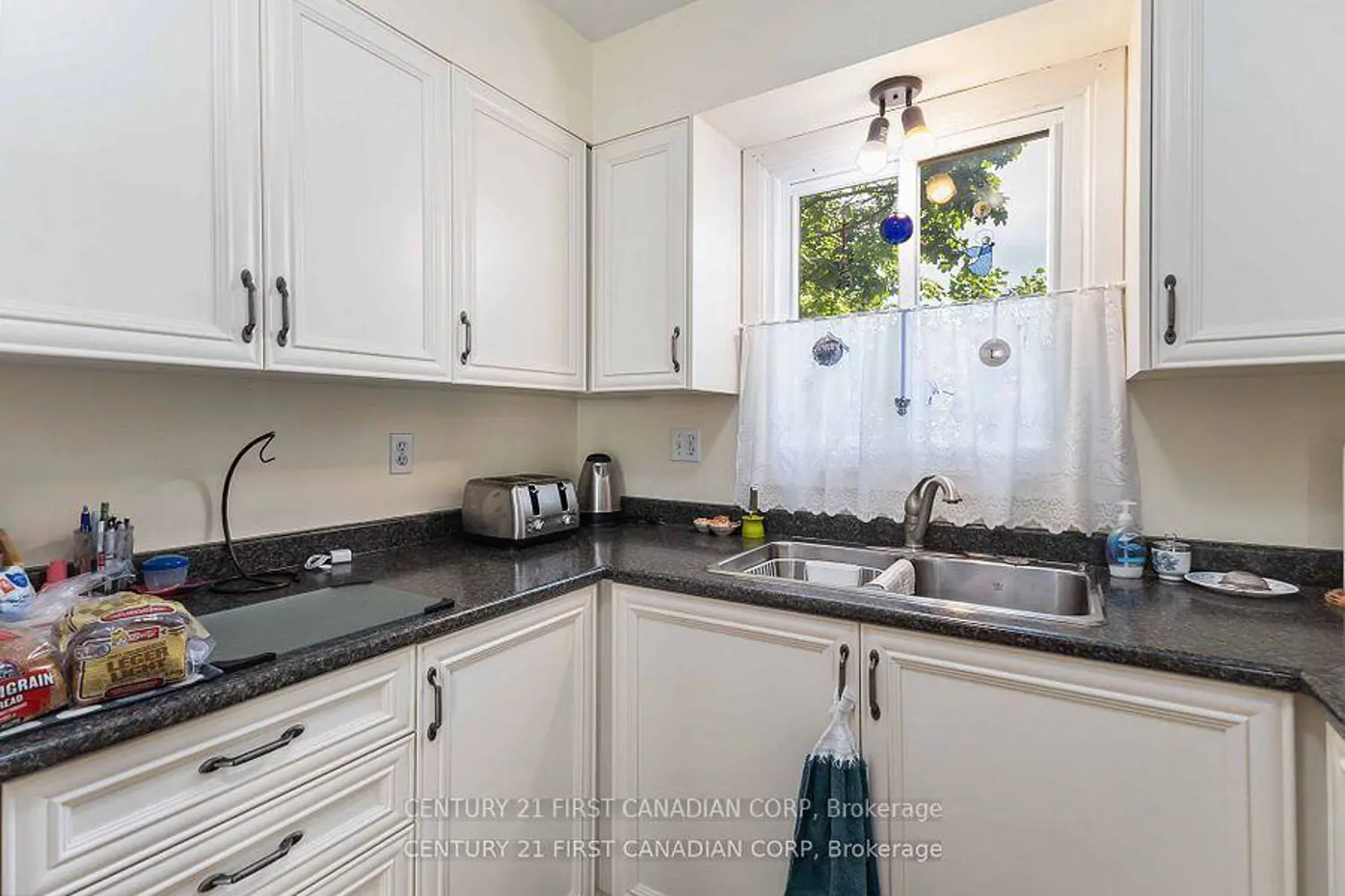 Additional image 2 of 71 Golfdale Crescent