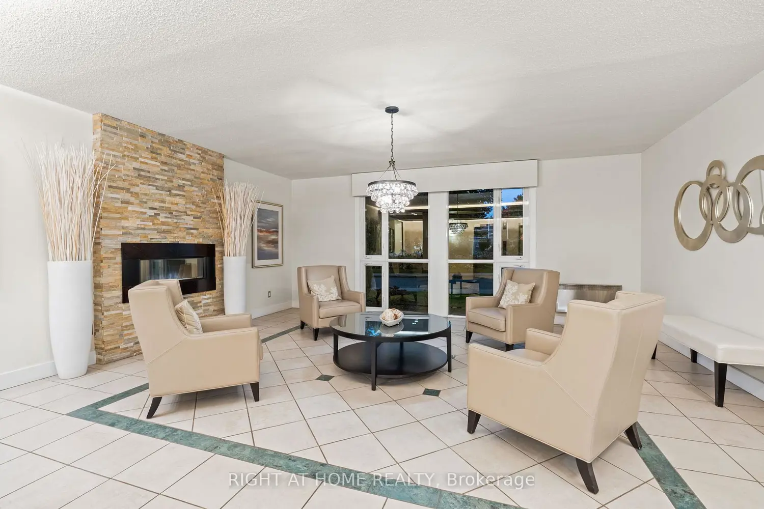 Additional image 3 of 1025 Richmond Road 1006